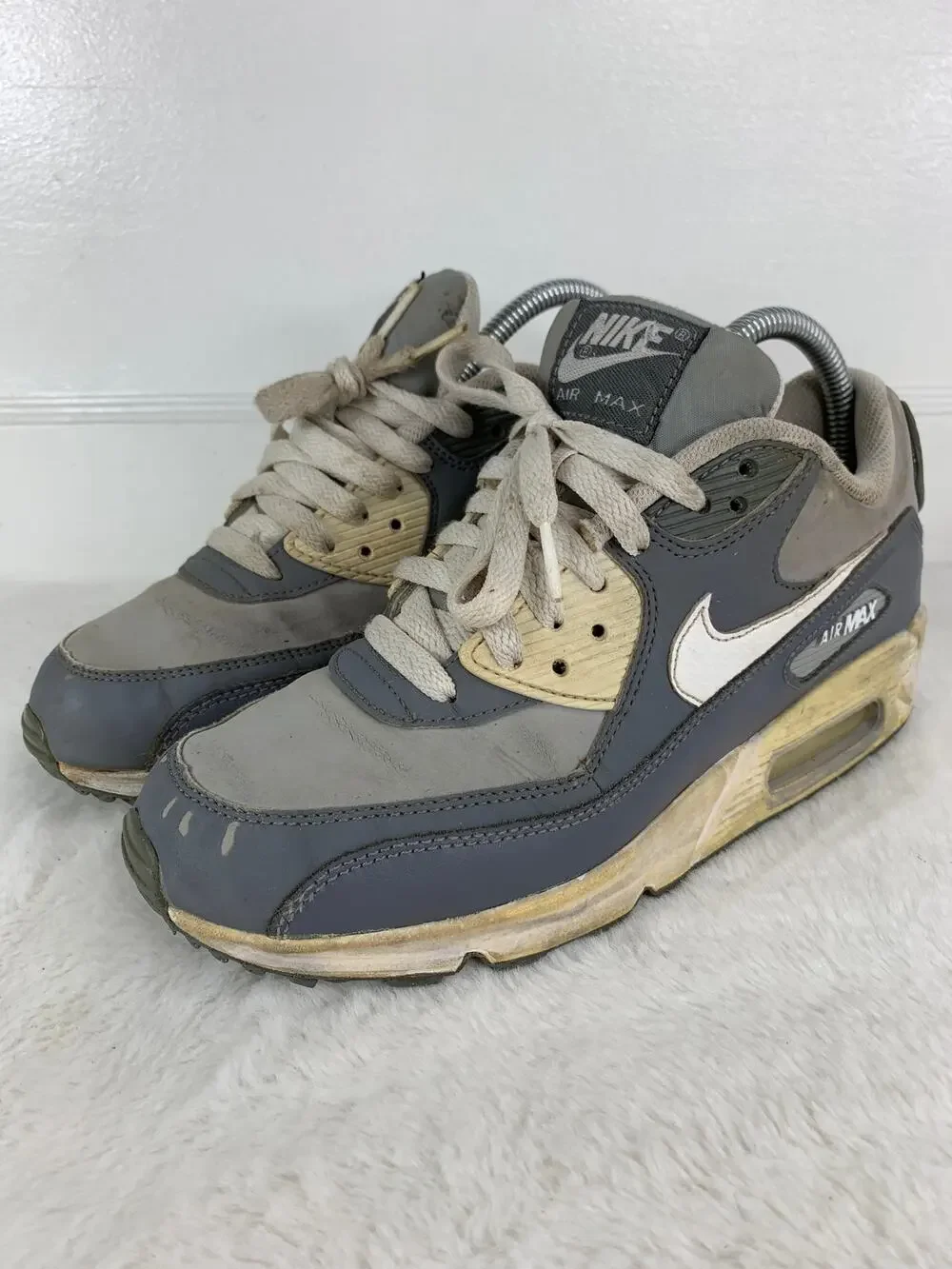 Nike Air Max 90 Sneakers 724821-003 Gray Youth Size 6
